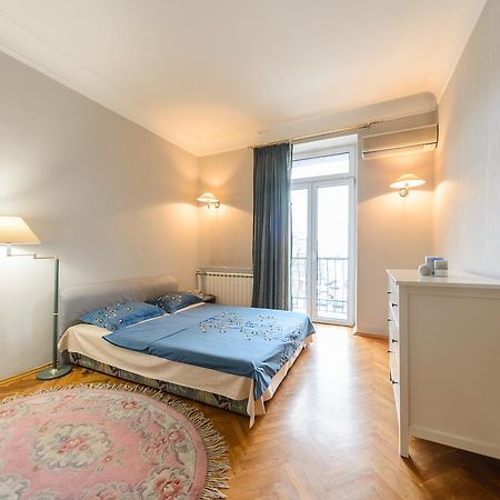 Apartment Near Olympic Stadium Kijev Kültér fotó