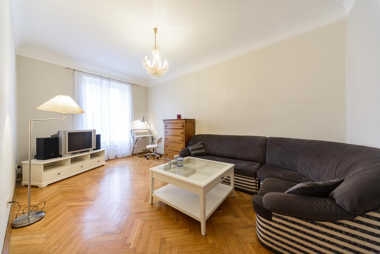 Apartment Near Olympic Stadium Kijev Kültér fotó