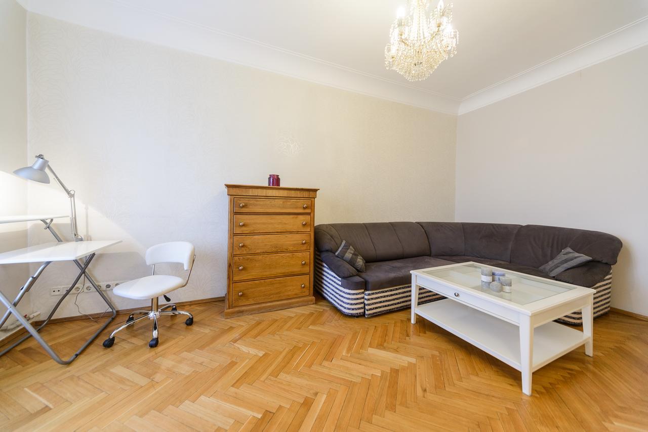 Apartment Near Olympic Stadium Kijev Kültér fotó
