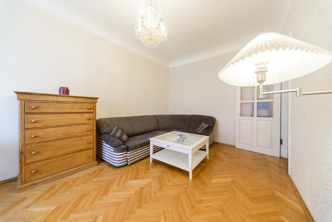 Apartment Near Olympic Stadium Kijev Kültér fotó