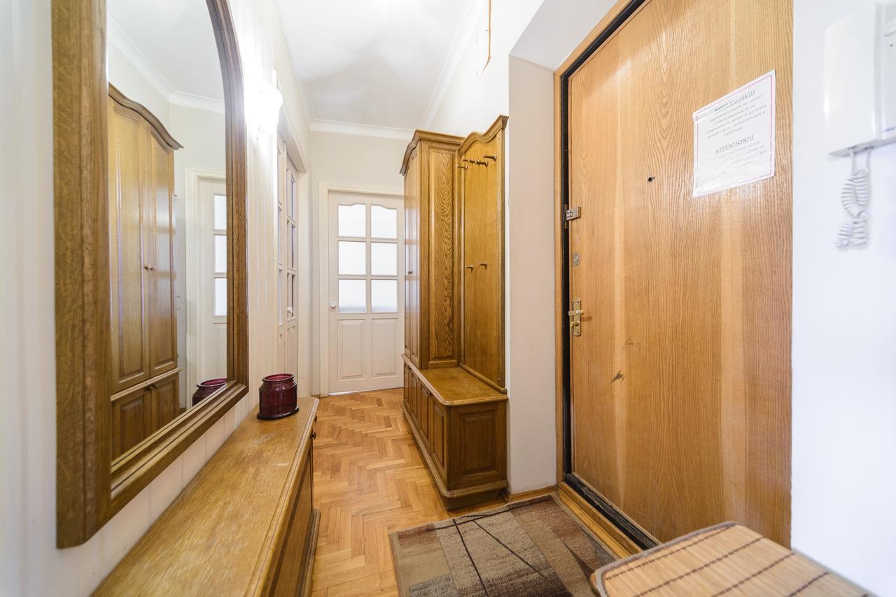 Apartment Near Olympic Stadium Kijev Kültér fotó